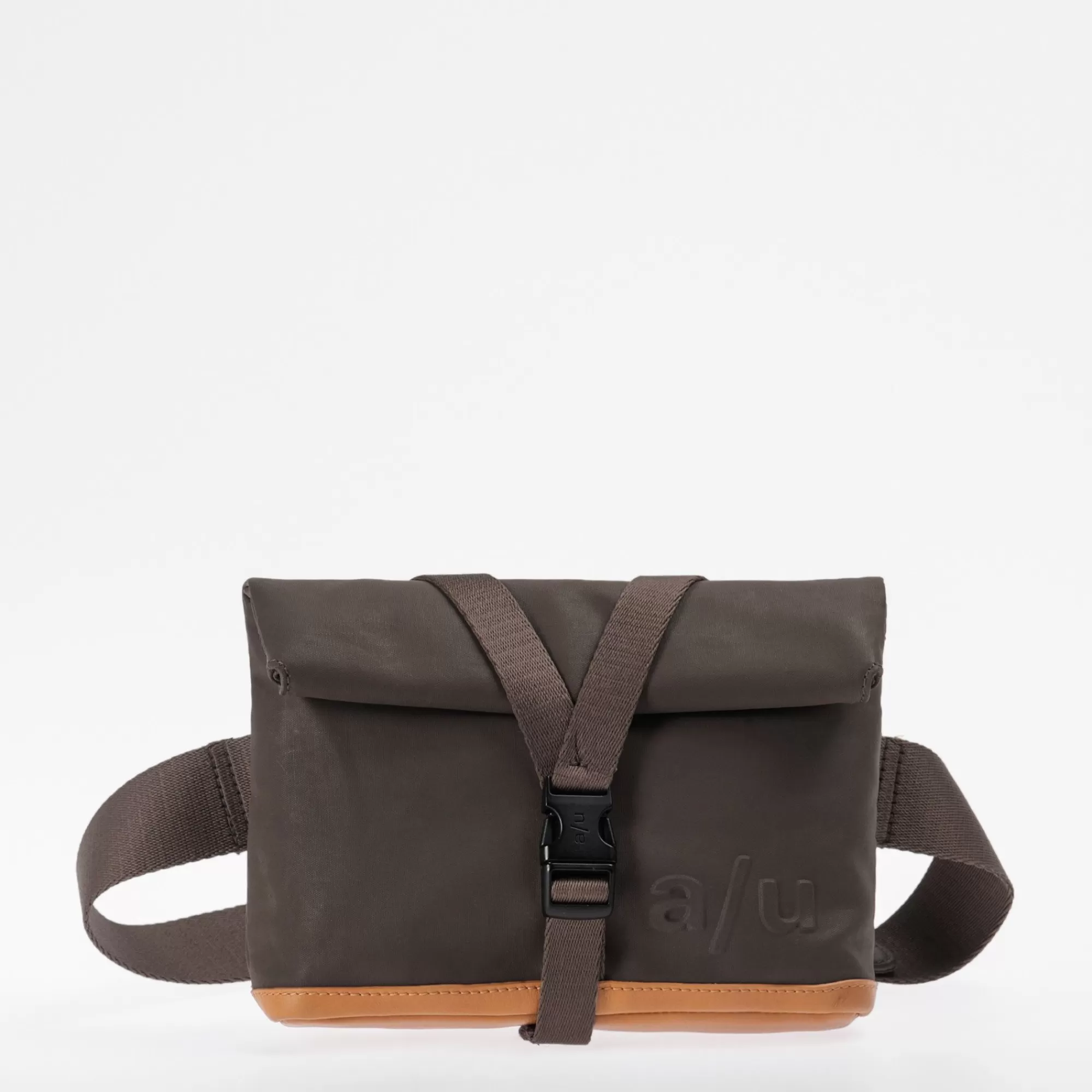 Sale A/U Japan Tsu Bitter Chocolate Crossbodytassen